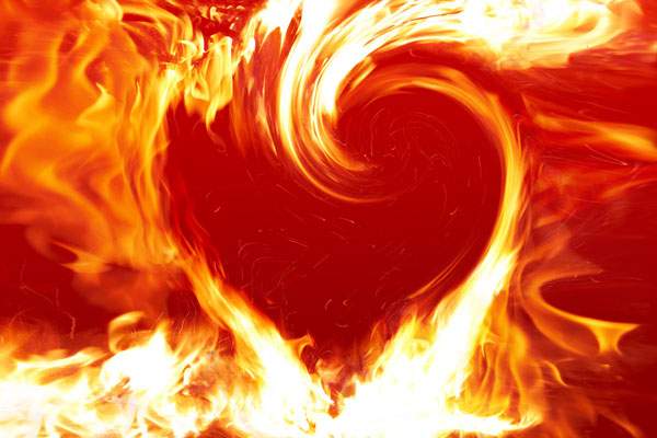 Travaux Occultes d'Amour : Le Pouvoir de Kellya pour Raviver les Flammes